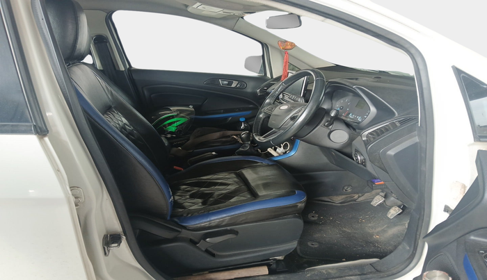 2018 Ford Ecosport TITANIUM 1.5L SIGNATURE EDITION (SUNROOF) DIESEL, Diesel, Manual, 2,78,210 km, interior