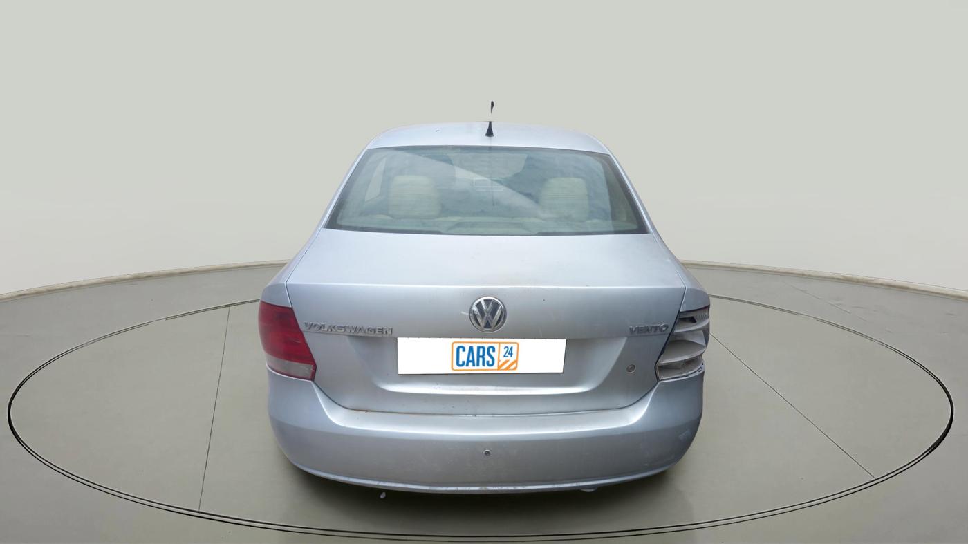 2011 Volkswagen Vento HIGHLINE 1.6 MPI, Petrol, Manual, 70,000 km, exterior