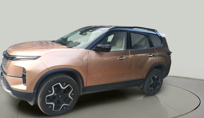 2023 Tata Safari ACCOMPLISHED PLUS DARK EDITION AT, Diesel, Automatic, 49,966 km, exterior