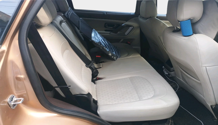 2023 Tata Safari ACCOMPLISHED PLUS DARK EDITION AT, Diesel, Automatic, 49,966 km, interior