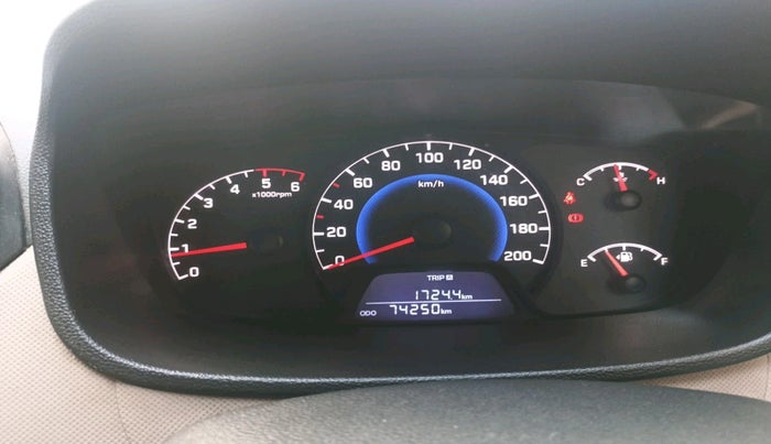 2017 Hyundai Grand i10 MAGNA U2 1.2 CRDI, Diesel, Manual, 74,250 km, interior