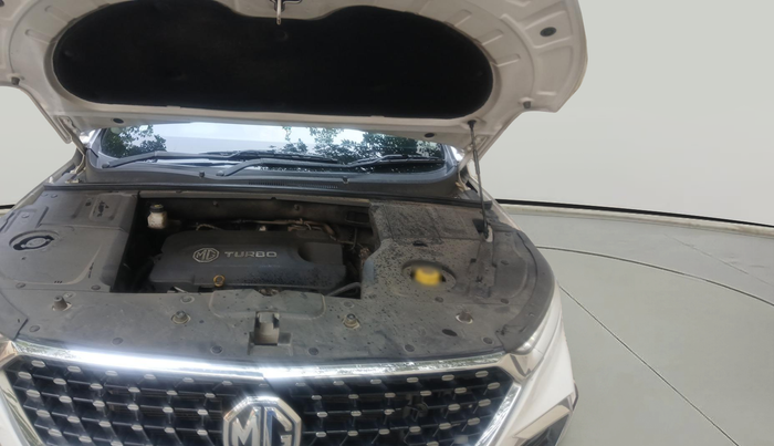 2022 MG HECTOR SHARP 2.0 DIESEL, Diesel, Manual, 72,625 km, exterior