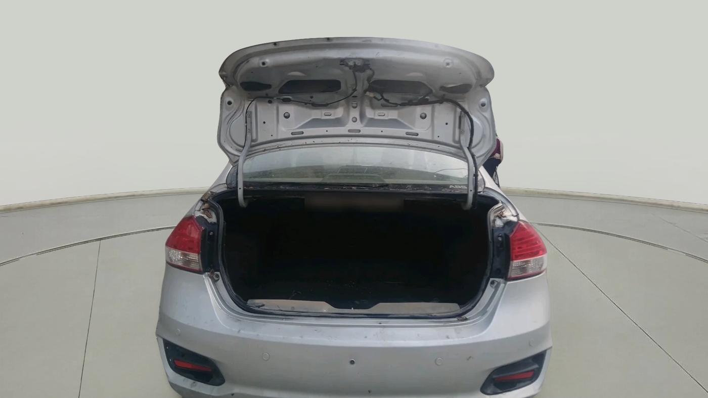 2015 Maruti Ciaz VDI, Diesel, Manual, 2,11,250 km, exterior