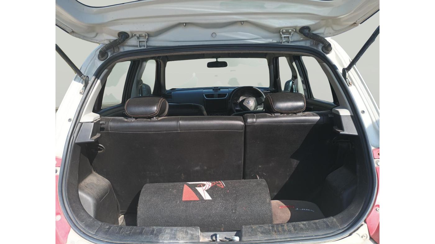 2017 Maruti Swift LDI, Diesel, Manual, 1,10,473 km, exterior