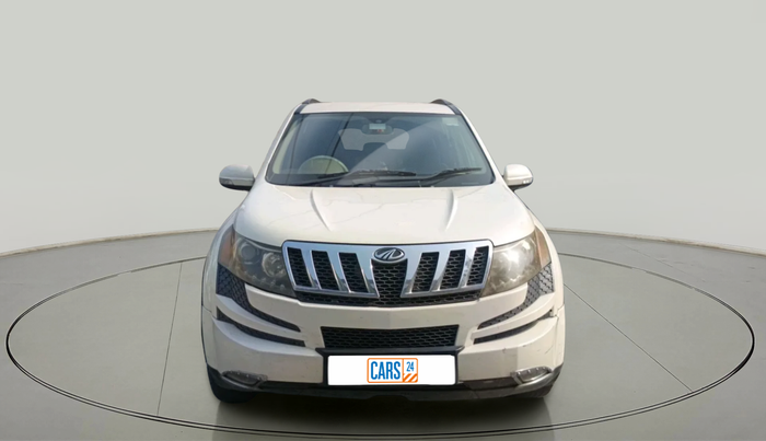 2013 Mahindra XUV500 W8, Diesel, Manual, 1,75,400 km, exterior