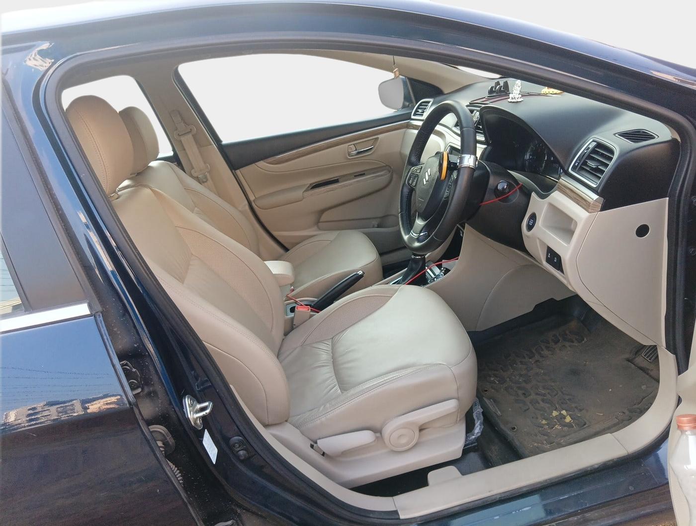 2023 Maruti Ciaz ALPHA  AT 1.5 SHVS PETROL, Petrol, Automatic, 13,420 km, interior