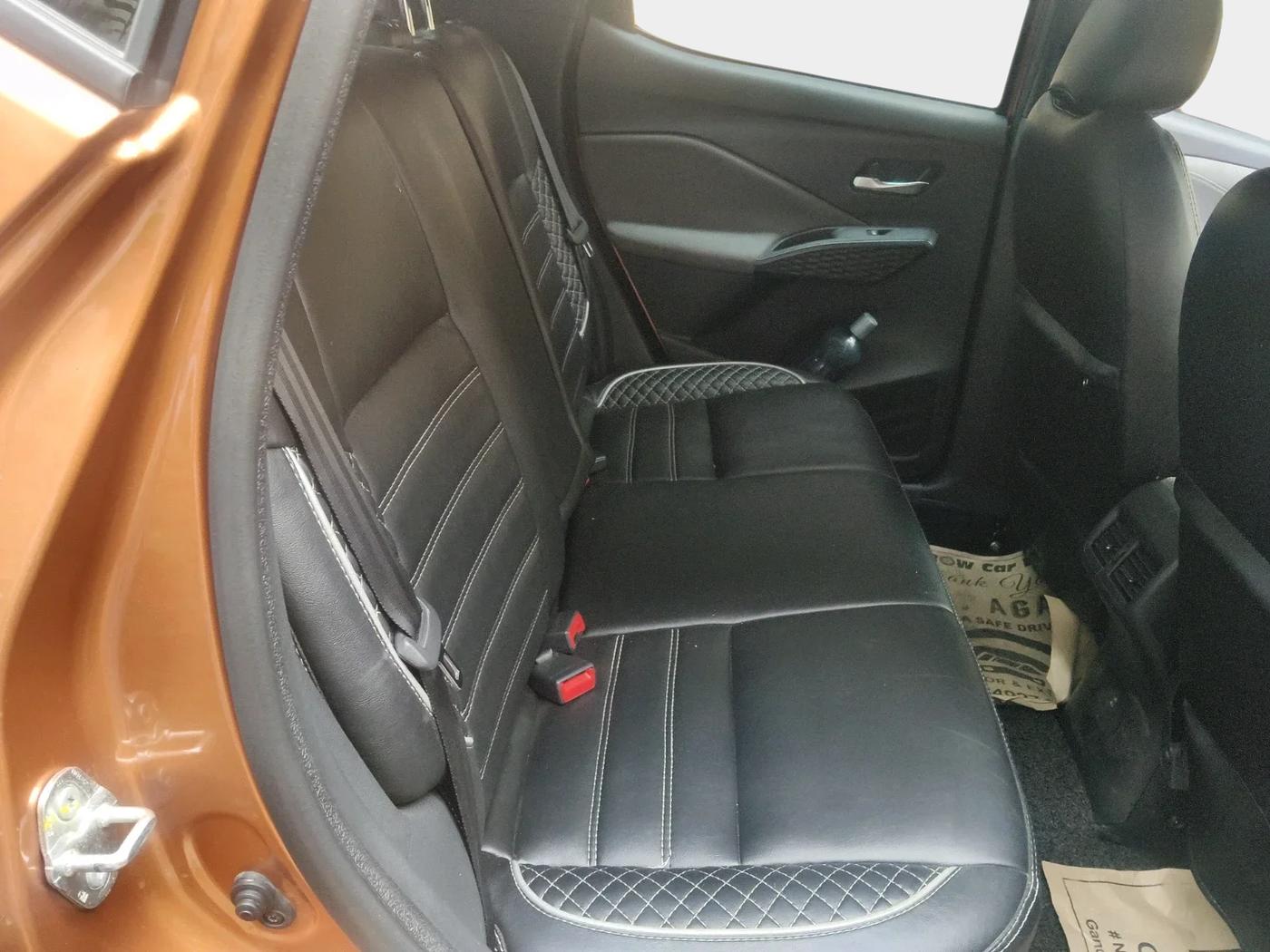 2025 Nissan MAGNITE N-Connecta B4D 1.0 Petrol MT, Petrol, Manual, 18,706 km, interior
