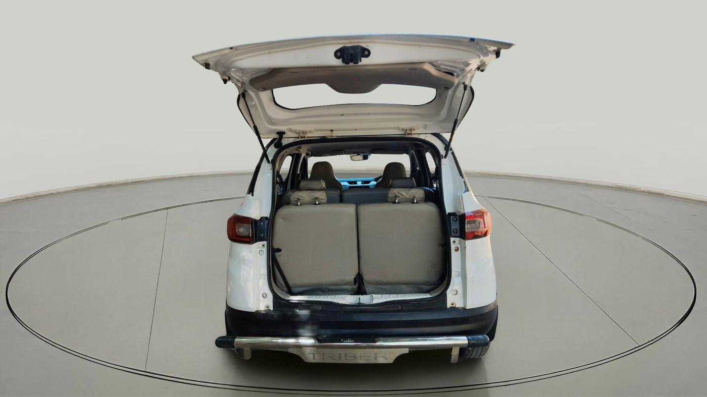 2020 Renault TRIBER RXZ, Petrol, Manual, 50,047 km, exterior