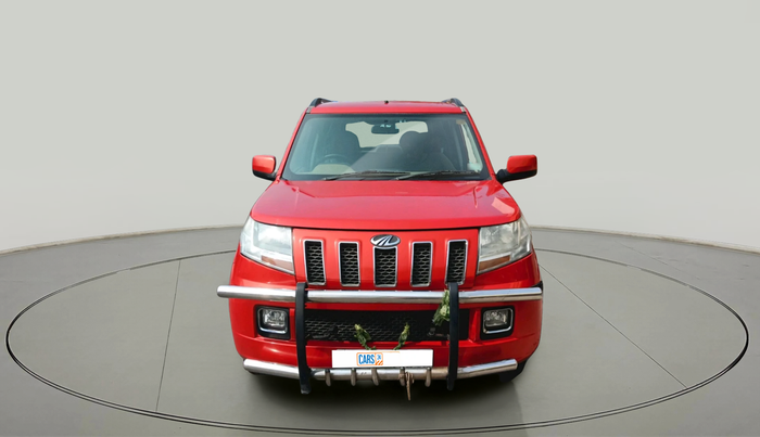 2018 Mahindra TUV300 T8, Diesel, Manual, 1,32,039 km, exterior