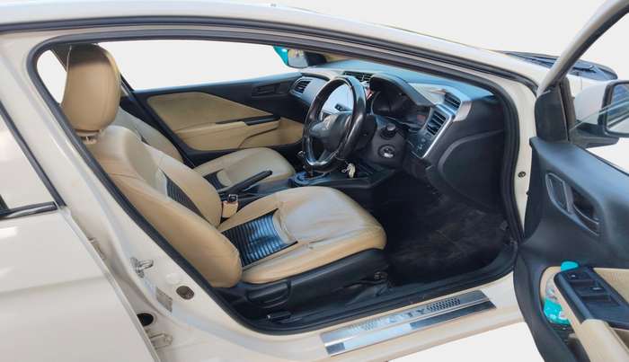 2014 Honda City 1.5L I-DTEC E, Diesel, Manual, 1,27,472 km, interior
