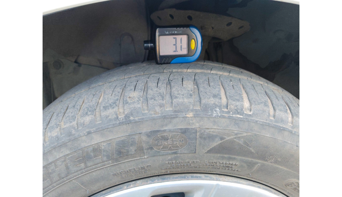 2014 Honda City 1.5L I-DTEC E, Diesel, Manual, 1,27,472 km, tyre