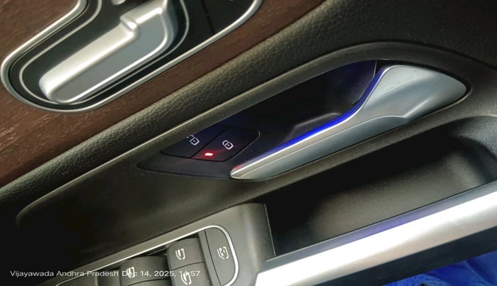 2022 Mercedes Benz GLB  220d Progressive Line, Diesel, Automatic, 18,301 km, interior