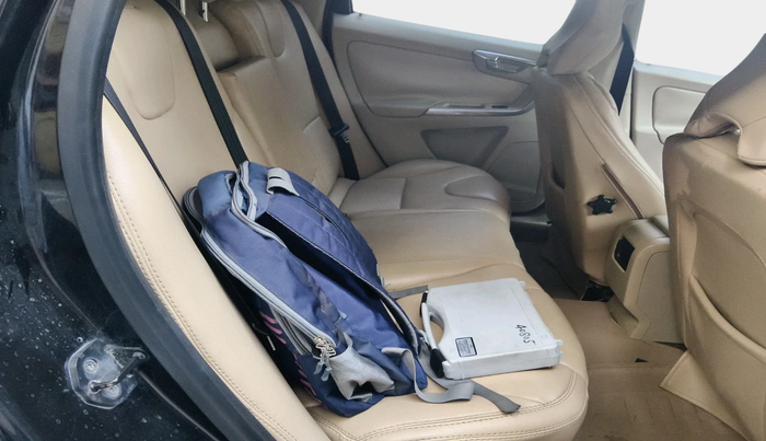 2012 Volvo XC 60 D4 KINETIC, Diesel, Automatic, 2,98,898 km, interior