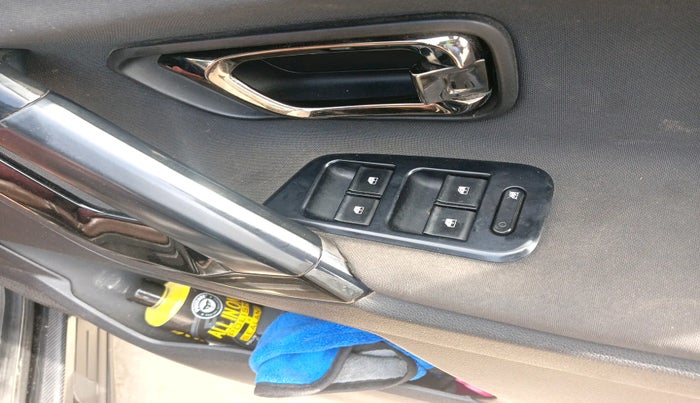 2023 Tata Harrier XT PLUS 2.0L KRYOTEC DARK EDITON, Diesel, Manual, 1,22,736 km, interior