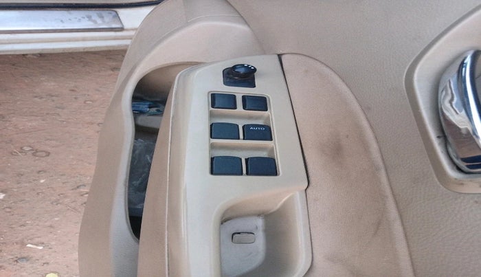 2012 Maruti Swift Dzire VDI, Diesel, Manual, 1,71,221 km, interior