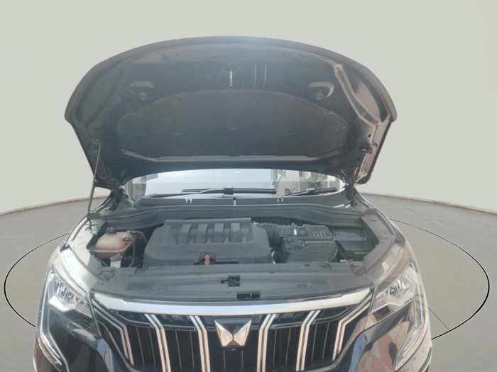 2021 Mahindra XUV700 AX 7 LUXURY P AT 7 STR, Petrol, Automatic, 38,997 km, exterior