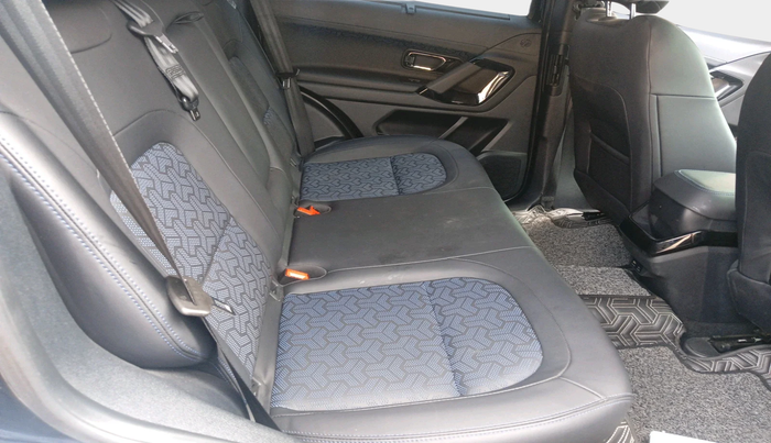 2024 Tata Harrier FEARLESS PLUS DARK EDITION, Diesel, Manual, 10,817 km, interior