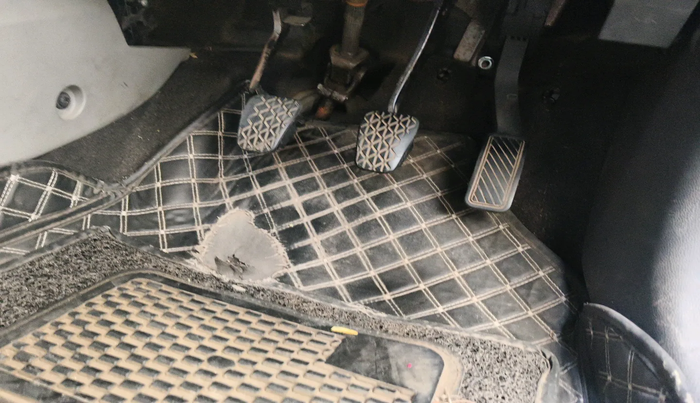 2014 Ford Ecosport TITANIUM 1.5L DIESEL, Diesel, Manual, 1,01,408 km, interior