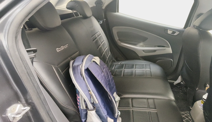 2014 Ford Ecosport TITANIUM 1.5L DIESEL, Diesel, Manual, 1,01,408 km, interior