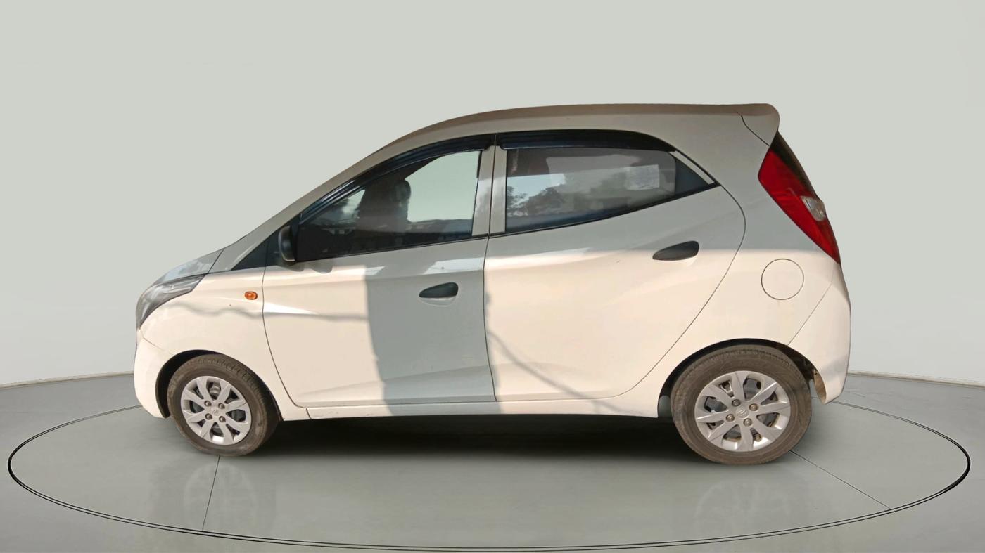 2018 Hyundai Eon MAGNA +, Petrol, Manual, 43,908 km, exterior