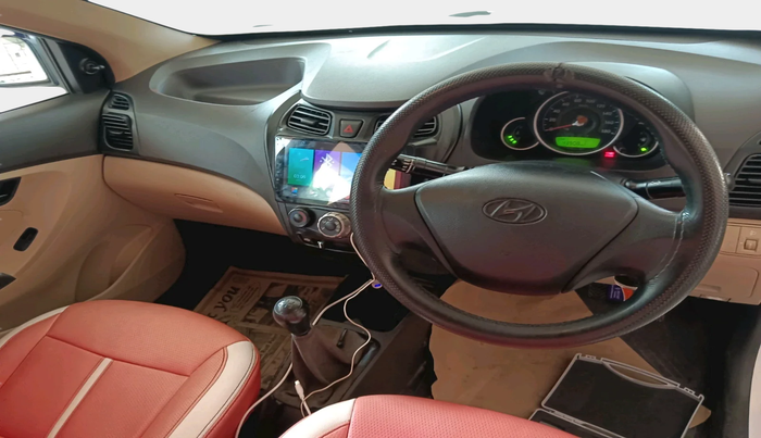 2018 Hyundai Eon MAGNA +, Petrol, Manual, 43,908 km, interior