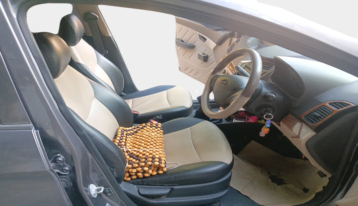 2015 Hyundai Eon D-LITE+, Petrol, Manual, 99,799 km, interior