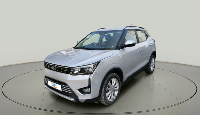 2019 Mahindra XUV300 W8 1.2 PETROL, Petrol, Manual, 32,739 km, exterior