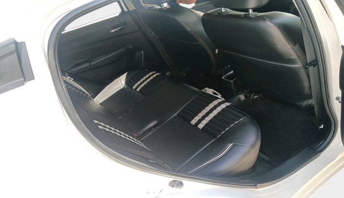 2022 Maruti Swift VXI, Petrol, Manual, 31,858 km, interior