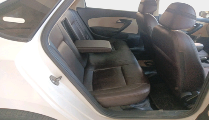 2017 Skoda Rapid AMBITION 1.5 TDI AT, Diesel, Automatic, 1,12,918 km, interior