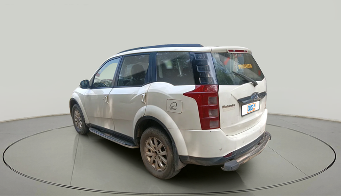 2016 Mahindra XUV500 W8, Diesel, Manual, 1,90,514 km, exterior