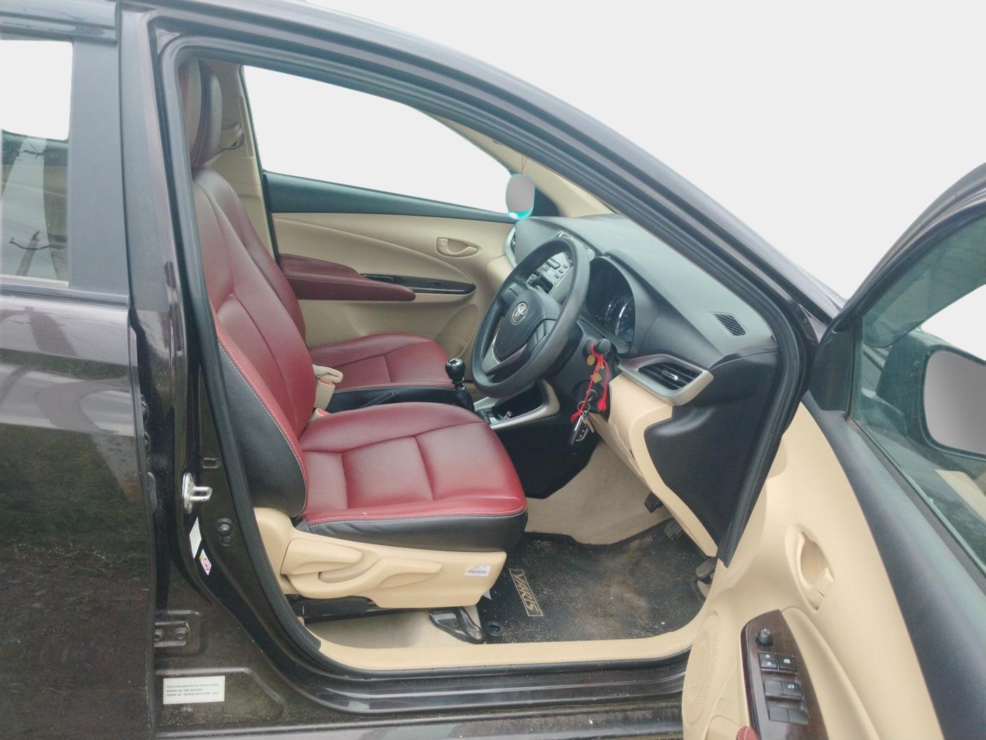 2018 Toyota YARIS J MT, Petrol, Manual, 43,855 km, interior