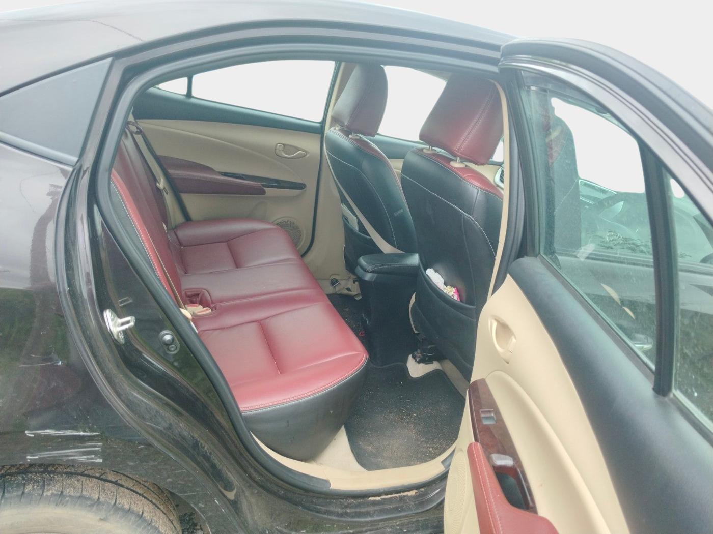 2018 Toyota YARIS J MT, Petrol, Manual, 43,855 km, interior