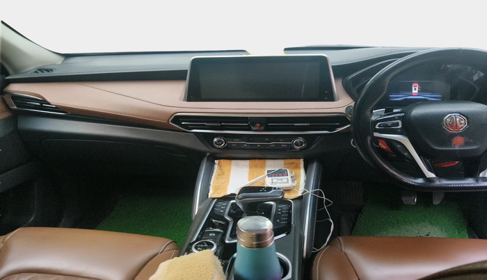 2021 MG GLOSTER SHARP 6 STR 2.0 TWIN TURBO 4WD, Diesel, Automatic, 1,32,246 km, interior