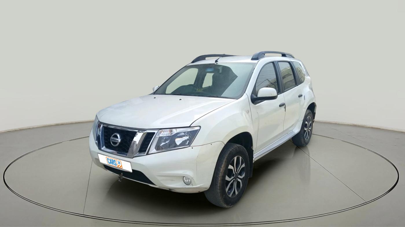 2016 Nissan Terrano XL D PLUS, Diesel, Manual, 1,36,819 km, exterior