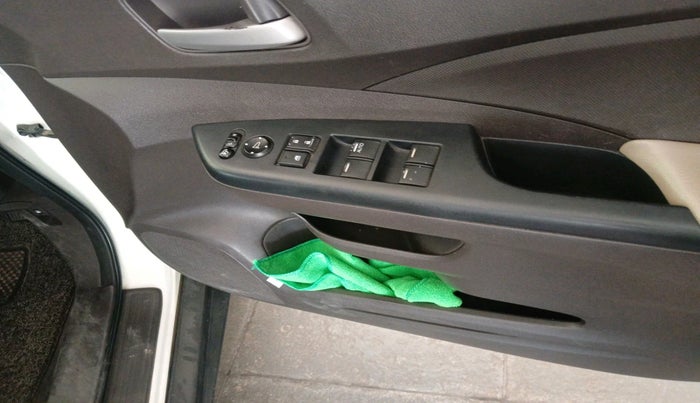 2013 Honda CRV 2.4 AWD AT, Petrol, Automatic, 1,67,641 km, interior