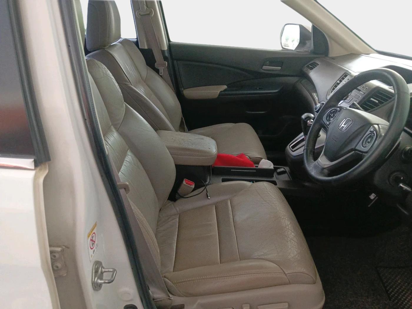 2013 Honda CRV 2.4 AWD AT, Petrol, Automatic, 1,67,641 km, interior