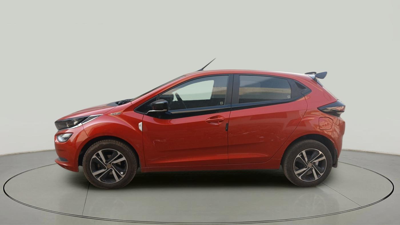 2022 Tata ALTROZ XZ DIESEL, Diesel, Manual, 57,944 km, exterior