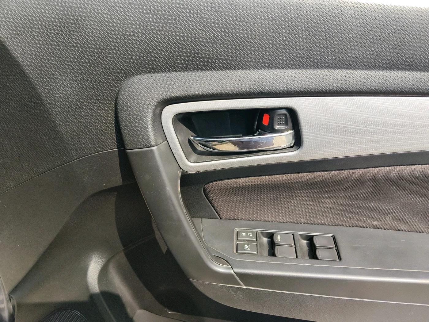 2022 Toyota URBAN CRUISER PREMIUM GRADE MT, Petrol, Manual, 42,835 km, interior
