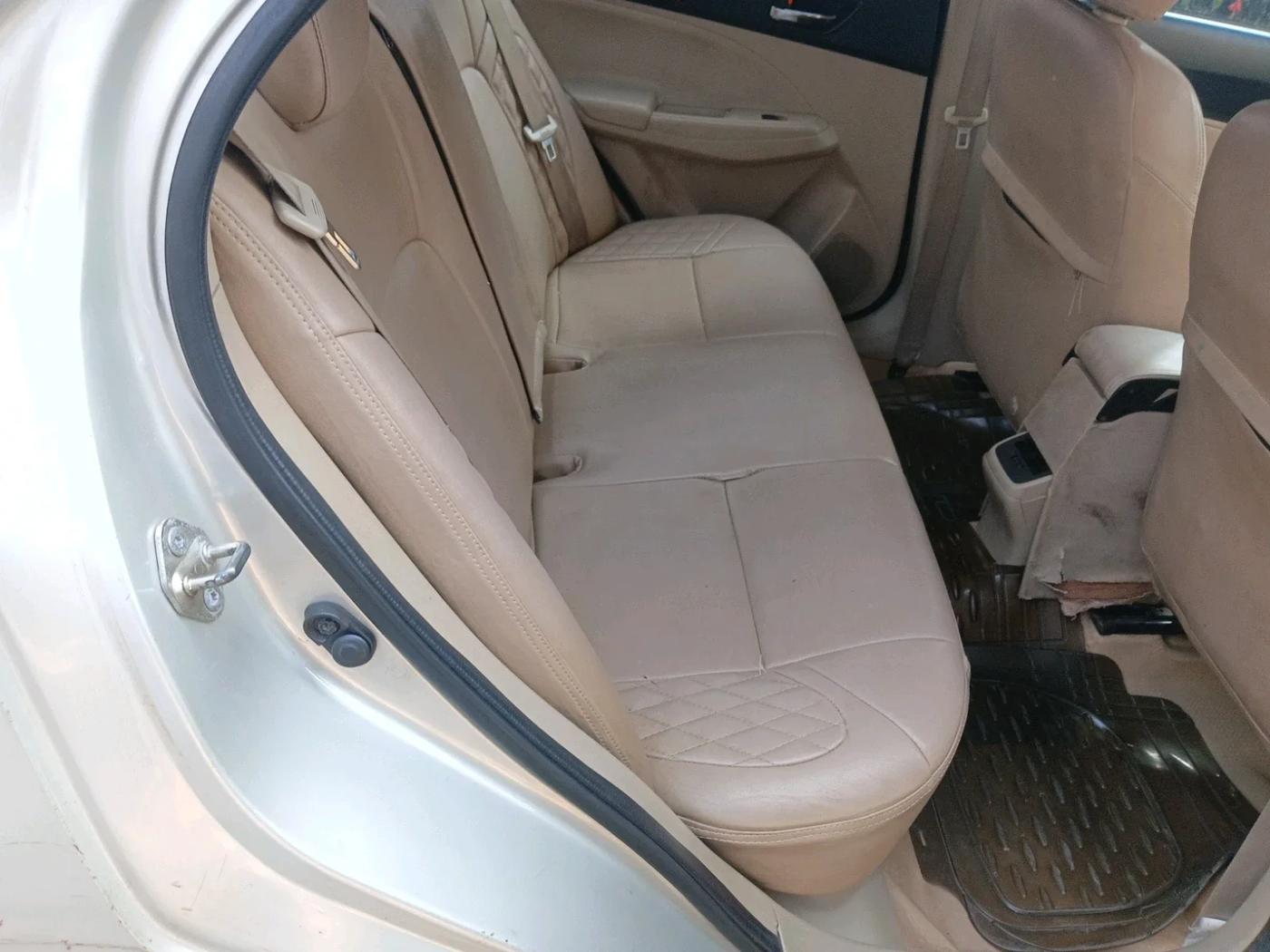 2019 Maruti Dzire VDI, Diesel, Manual, 1,39,880 km, interior