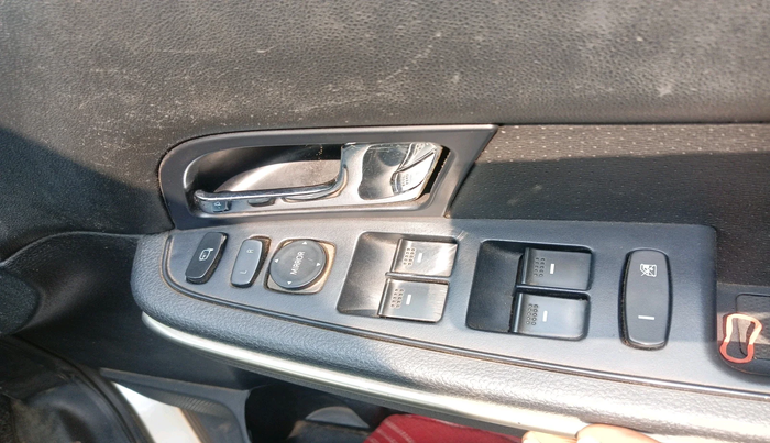 2017 Tata Hexa XTA 4X2 7 STR, Diesel, Automatic, 1,21,454 km, interior