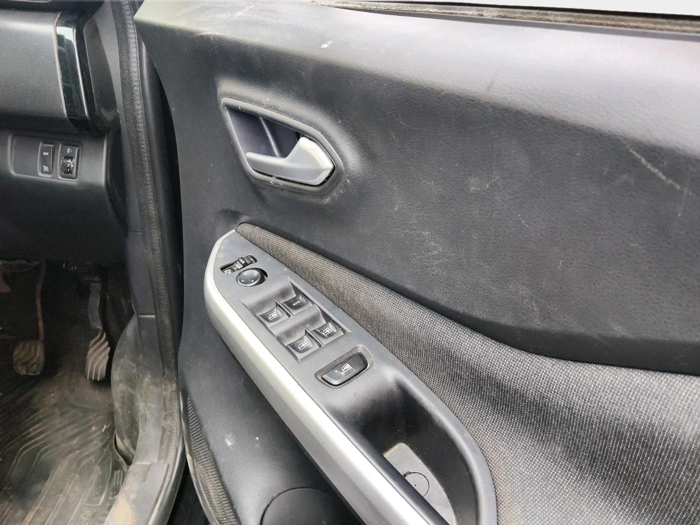 2022 Nissan MAGNITE XV PREMIUM, Petrol, Manual, 1,01,966 km, interior