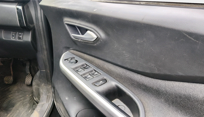 2022 Nissan MAGNITE XV PREMIUM, Petrol, Manual, 1,01,966 km, interior