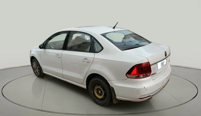 2015 Volkswagen Vento 1.2 TSI HIGHLINE PLUS AT, Petrol, Automatic, 1,02,925 km, exterior