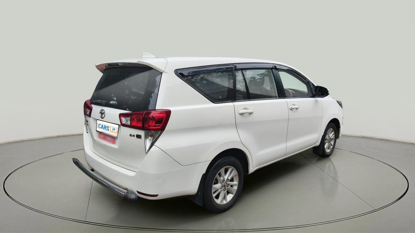 2019 Toyota Innova Crysta 2.4 G 8 STR, Diesel, Manual, 2,04,563 km, exterior