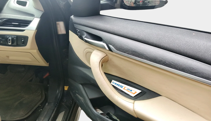 2017 BMW X1 sDrive 20d x Line, Diesel, Automatic, 50,196 km, interior