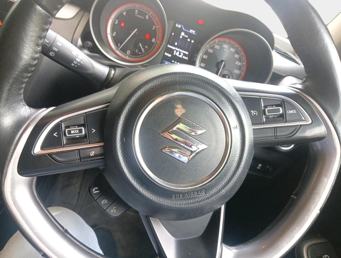 2022 Maruti Swift ZXI PLUS AMT, Petrol, Automatic, 74,454 km, interior