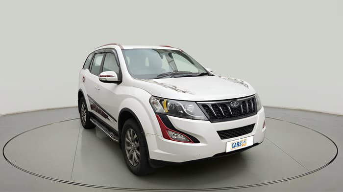 2017 Mahindra XUV500 W10, Diesel, Manual, 7,50,000 km, exterior