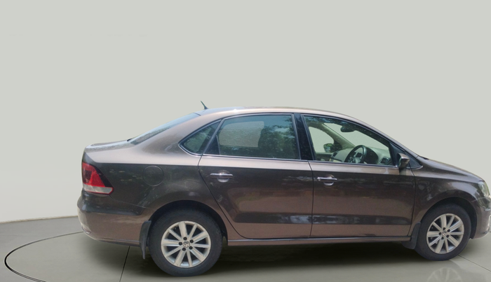 2016 Volkswagen Vento HIGHLINE 1.5 AT, Diesel, Automatic, 1,36,822 km, exterior
