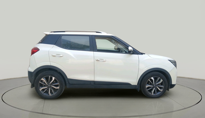 2019 Mahindra XUV300 W8 (O) 1.2 PETROL, Petrol, Manual, 1,55,276 km, exterior