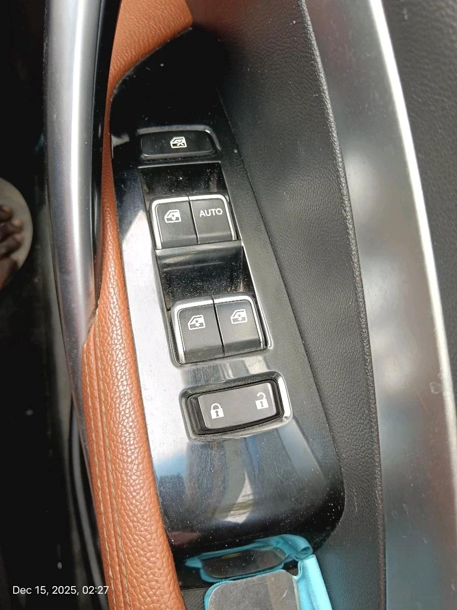 2021 MG HECTOR PLUS SELECT 2.0 DIESEL TURBO MT 7-STR, Diesel, Manual, 66,440 km, interior